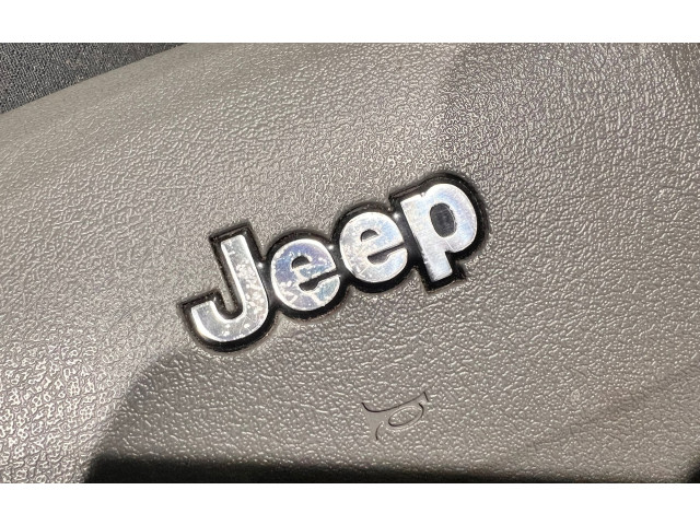 Подушка безопасности водителя P5JJ281D5AC, TMDM31184X1261 Jeep Grand Cherokee (WK)