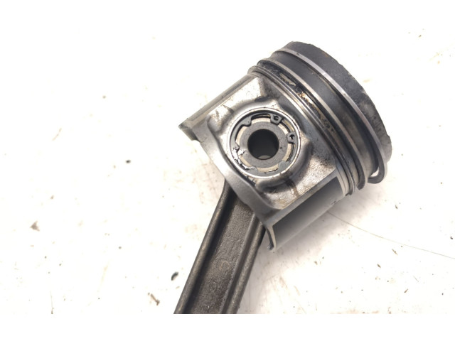  Поршень с шатуном 937A5000   Fiat Bravo  