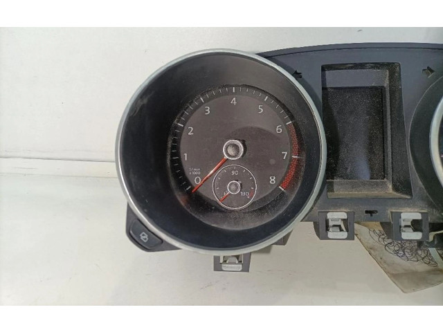 Панель приборов 5K0920871, 5K0920861 Volkswagen Golf VI