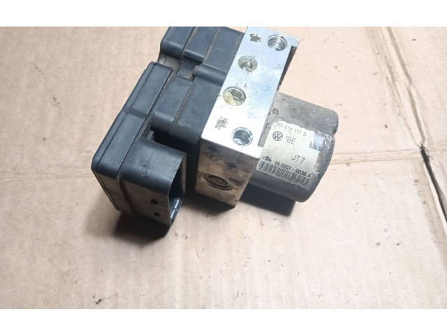 Jednotka ABS 2K0907379B, 10097003123   Volkswagen Caddy 2006