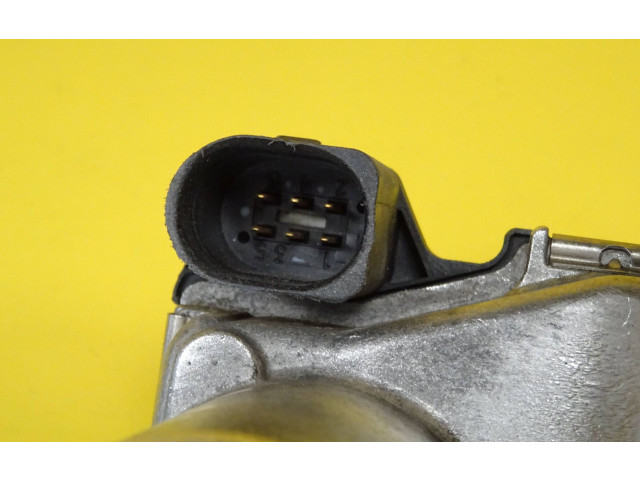 Řídící jednotka 030133062C Volkswagen Lupo 2001