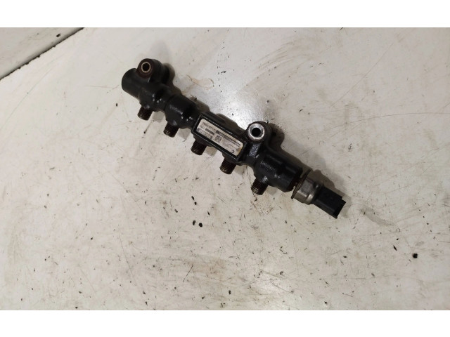 Топливная рампа 9654592680   Volvo V70  