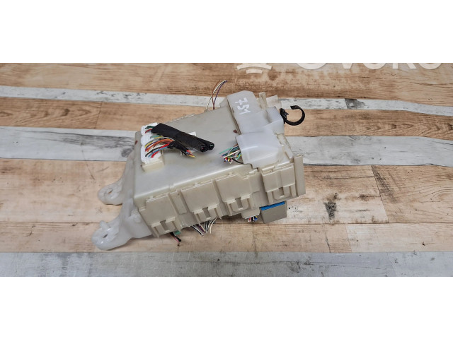 Pojistková skříňka 8273002130A, 8273002130 Toyota Auris 150 2009