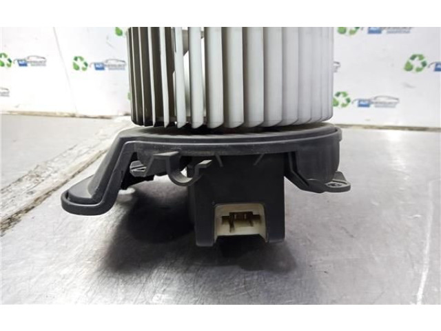 Вентилятор печки 164230100 Fiat Grande Punto