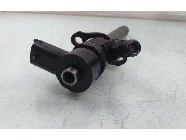 Форсунка 8658352, 8658352 Volvo S60 D5244T2