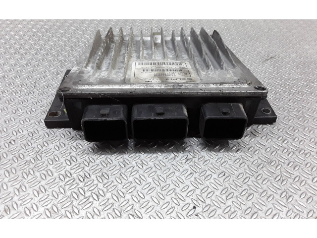 Блок управления двигателя S110140023A, 8200661124   Dacia Logan I
