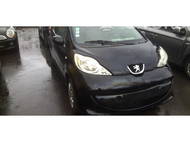Зеркало электрическое        Peugeot 107  2005 - 2014 года   