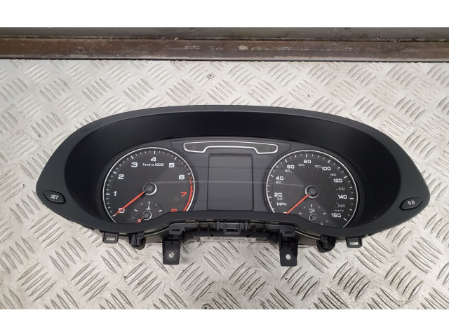 Панель приборов 8U0920970   Audi Q3 8U       