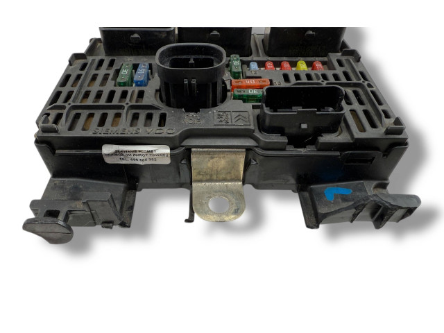 Блок предохранителей 9658539680   Citroen C4 I    