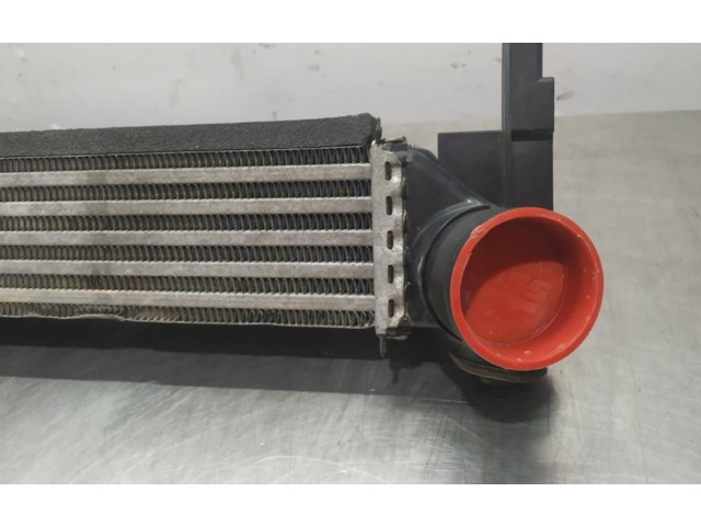 Радиатор интеркулера Audi A1  2010 - 2018 года 6R0145805      