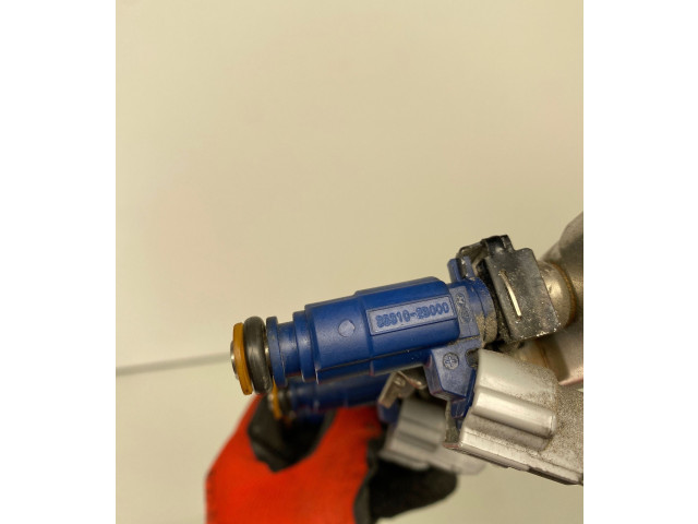 Vstřikovač 353102B000 Hyundai i30