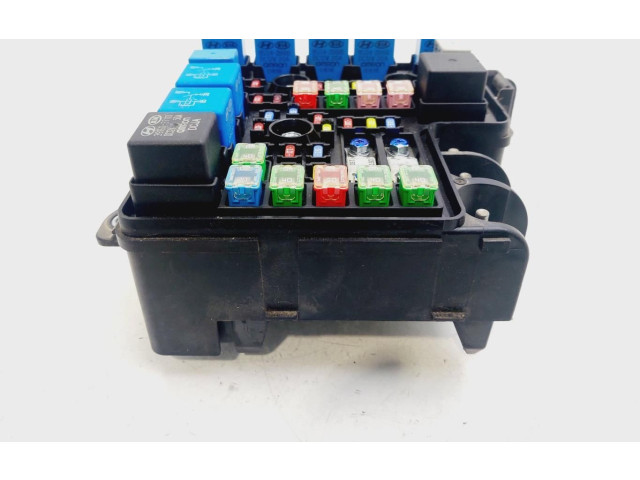 Блок предохранителей 919501H030 KIA Ceed