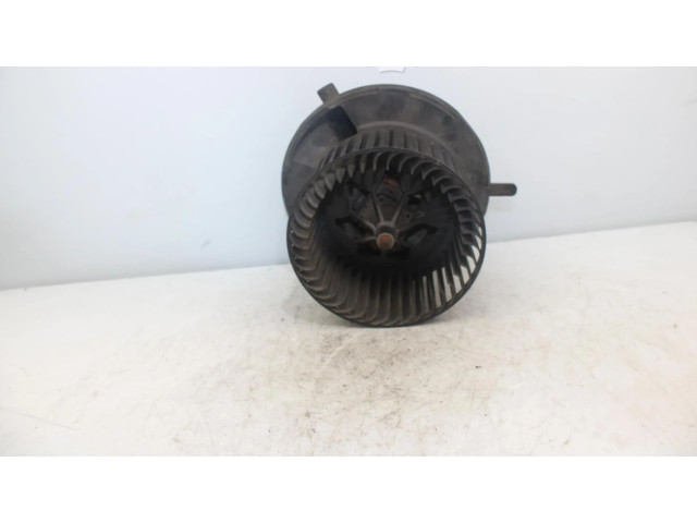 Вентилятор печки 1K1819015A Volkswagen Caddy