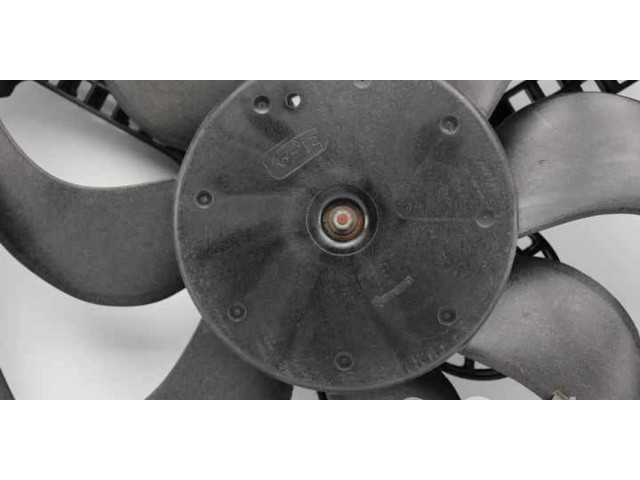 Вентилятор радиатора 871300200 Fiat Grande Punto