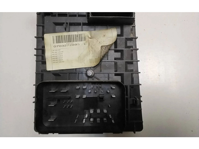 Řídící jednotka 03G906016HN, 1K0937049AD Volkswagen Caddy 2005