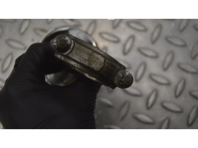 Píst Volvo V40 D 4204 T14