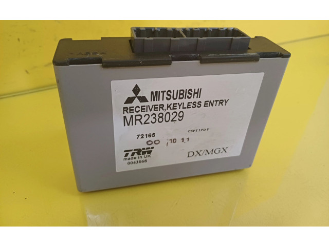 Блок комфорта MR238029 Mitsubishi Carisma