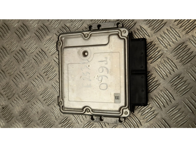 Řídící jednotka 391502A950 KIA Optima 2017