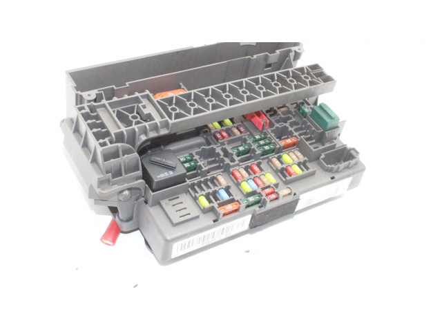 Блок предохранителей 9154971 BMW Z4 E89