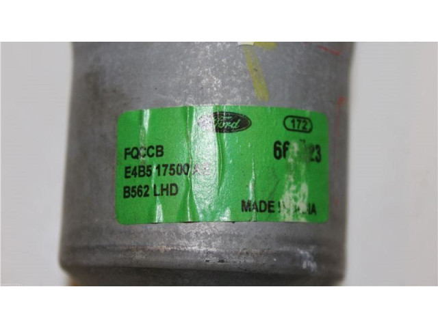 Моторчик заднего дворника 2029450    Ford Ka