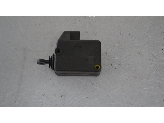 Замок багажника     Peugeot 406 1996 - 1999 года