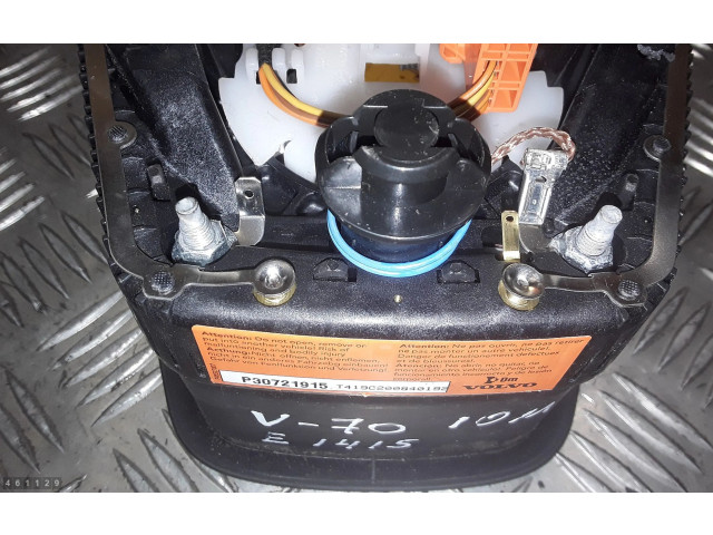 Подушка безопасности водителя p30721915 Volvo V70