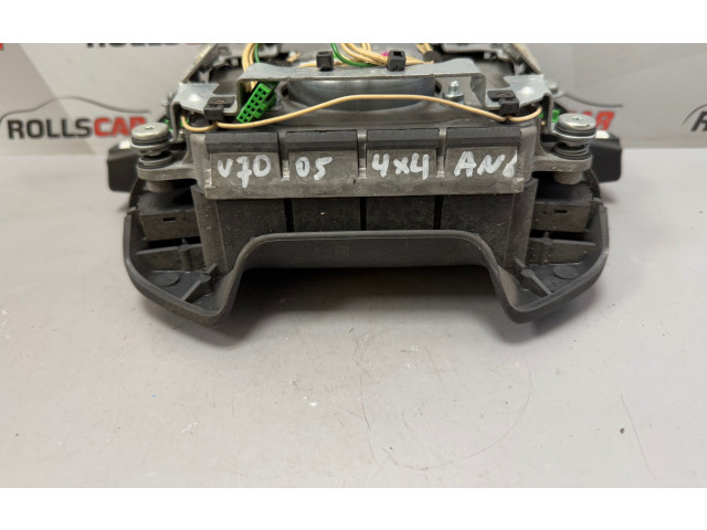 Подушка безопасности водителя 30658933   Volvo V70