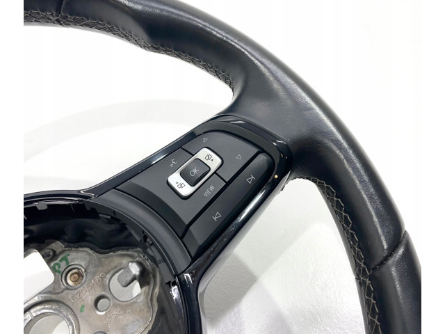 Руль Volkswagen Golf VII 2013 - 2019 года 5G0419091JL, 301KM