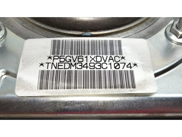 Подушка безопасности водителя P5GV61XDVAC Jeep Grand Cherokee (WJ)