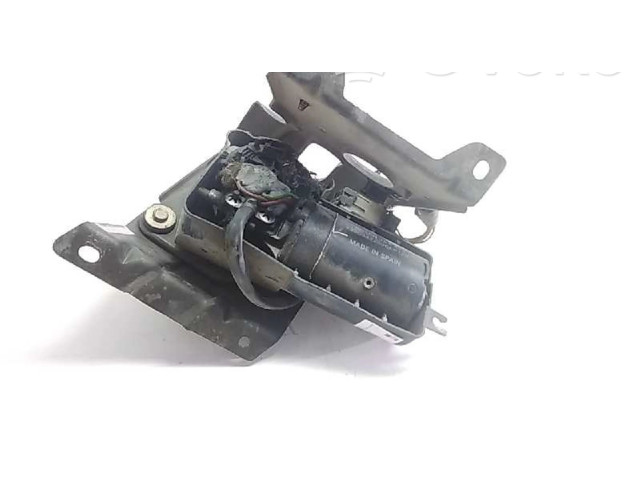 Моторчик дворников 288109C003 Nissan Vanette