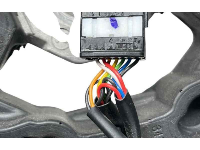 Руль Dacia Sandero 2008 - 2012 года 484007754R