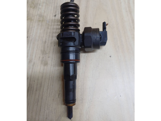 Vstřikovač 038130073H Volkswagen Sharan