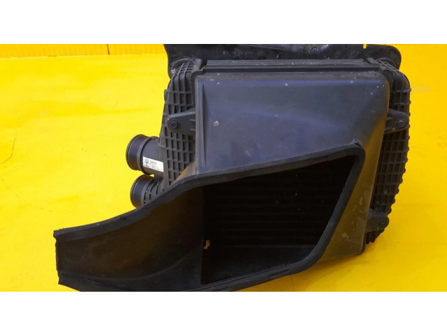 Интеркулер 670035636 Maserati Levante 3.0