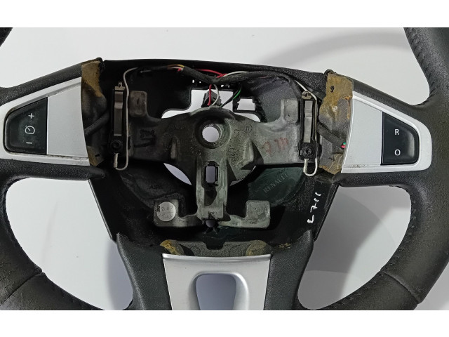 Volant Renault Megane III 2011 609581499, 609581410