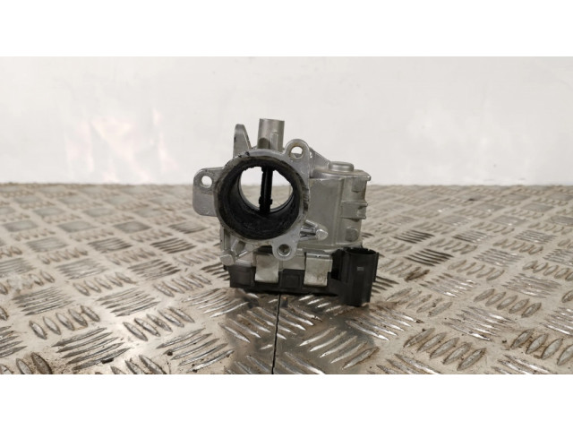 Дроссельная заслонка