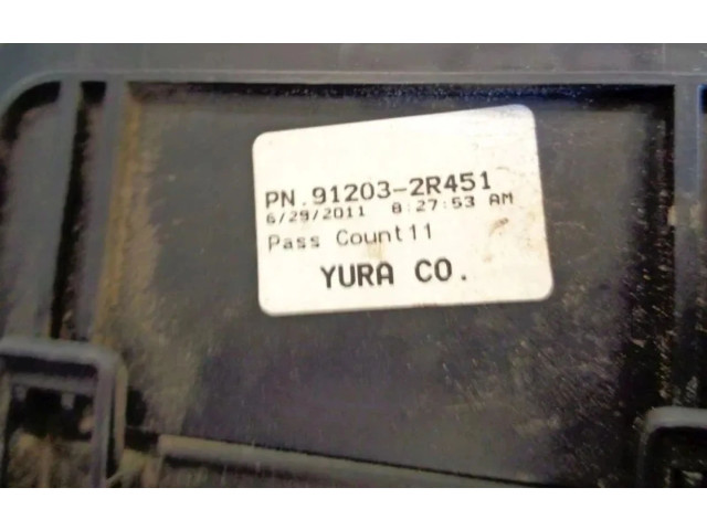 Pojistková skříňka Volkswagen Sharan 2001