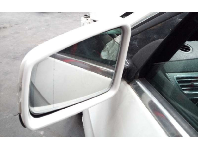 Zpětné zrcátko Mercedes-Benz E A207 2014