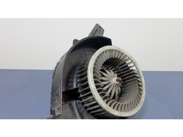 Вентилятор печки    6R1819015A   Skoda Rapid (NH)