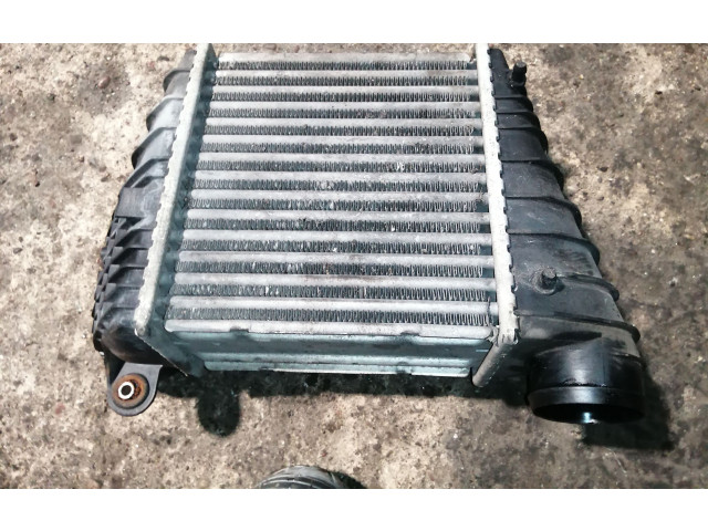 Интеркулер 1J0145803A Volkswagen Golf IV