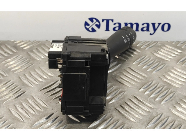 Ручка стеклоочистителей E11811220, 255671453R Dacia Lodgy