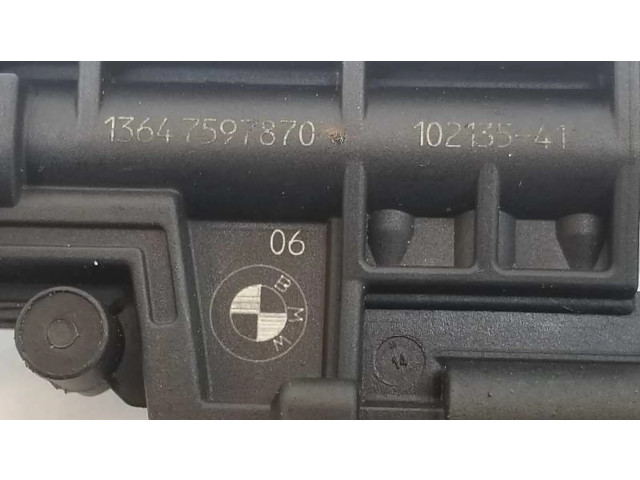 Форсунка 13647597870, 0261500109    BMW Z4 E89 для бензинового двигателя  2