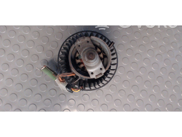 Вентилятор радиатора     1BB52, NICHTZUTREFFEND    Opel Astra F 