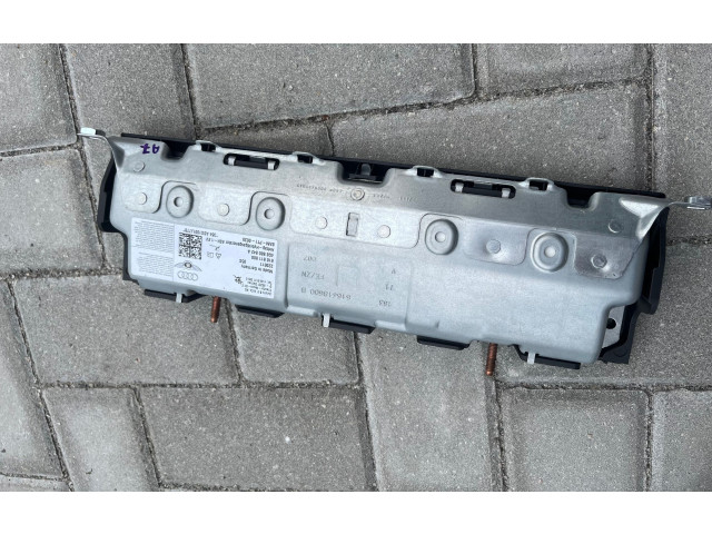 Подушка безопасности для колен 610811800, 4G8880842A Audi A7 S7 4G