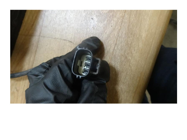 Моторчик дворников     Volvo V70