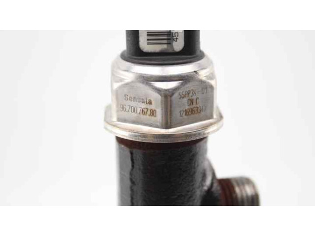 Топливная рампа    Volvo V50  