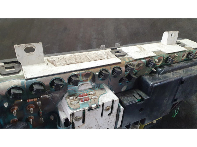 Přístrojová deska Citroen Berlingo 1998 09021492020