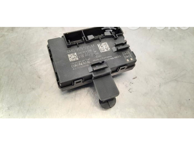 Блок управления центрального замка 4M0959595M Audi e-tron