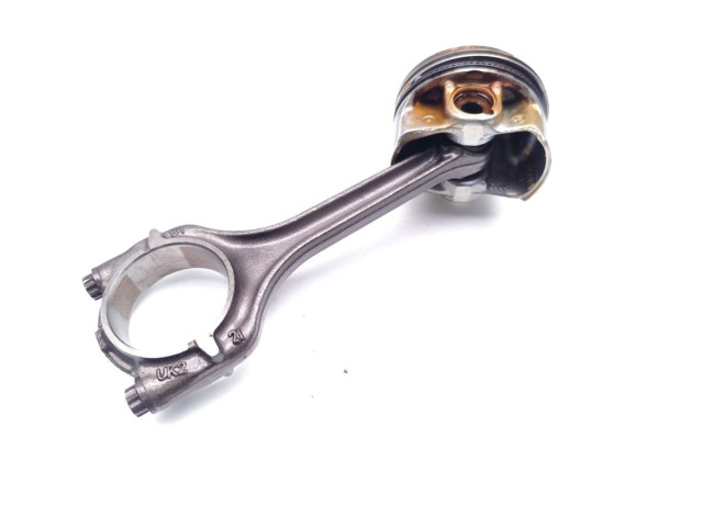 Поршень с шатуном CJZC CJZC Skoda Fabia Mk3 (NJ)