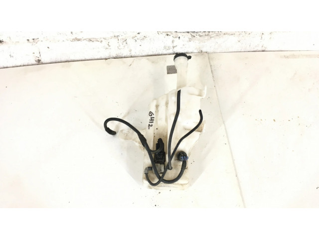 Бачок оконной жидкости    