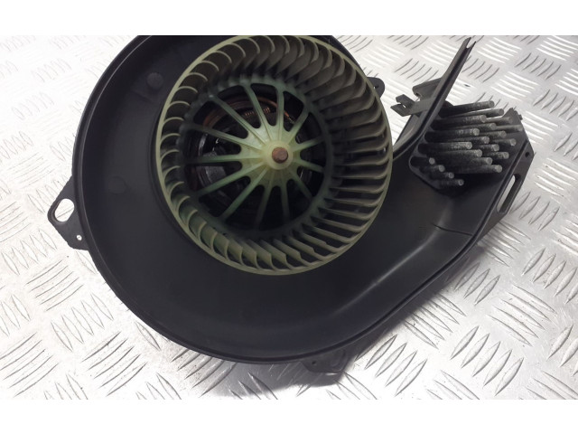 Вентилятор печки       Opel Meriva A